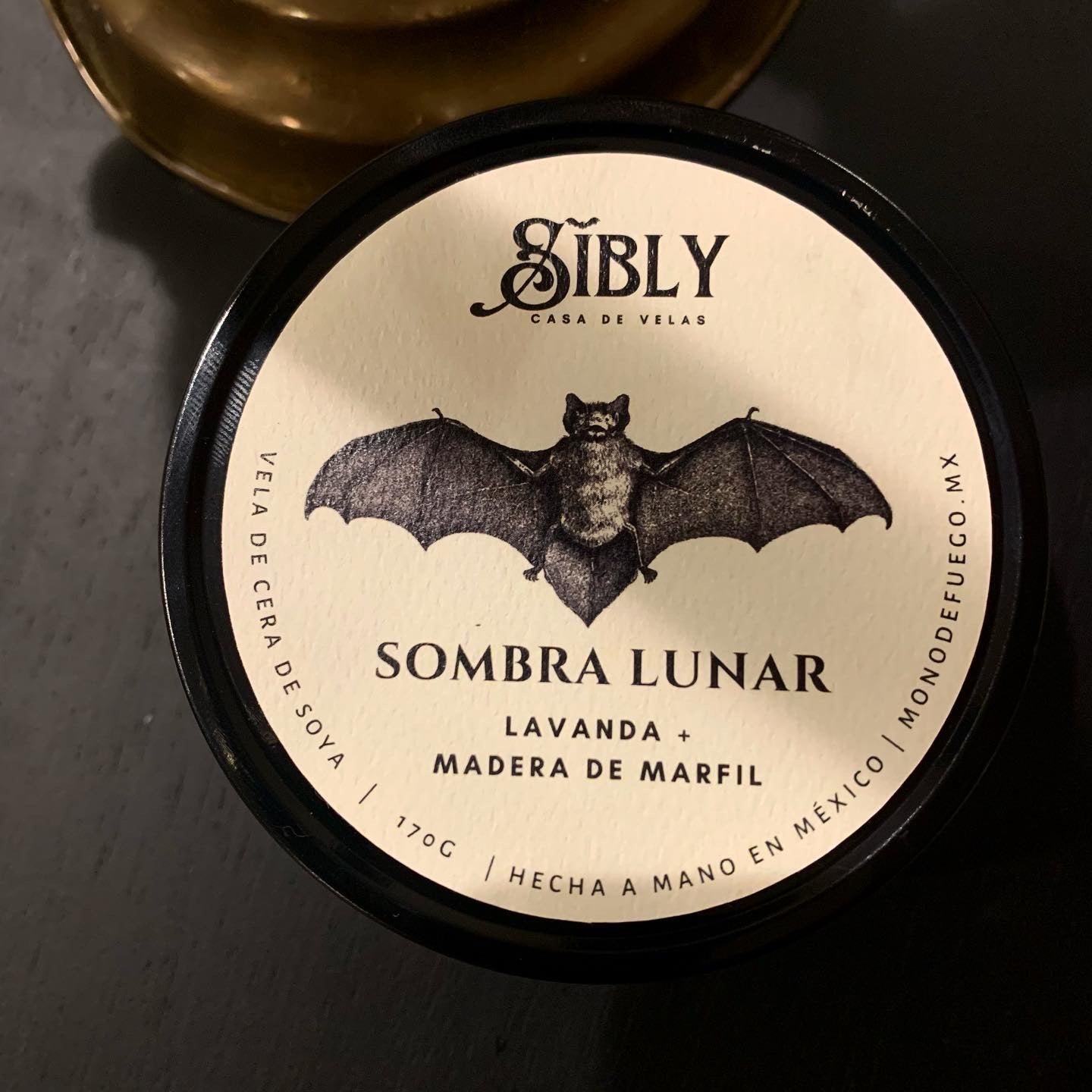 VELA - SOMBRA LUNAR - LAVANDA + MADERA DE MARFIL